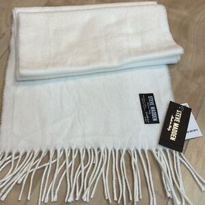 Steve Madden ivory scarf